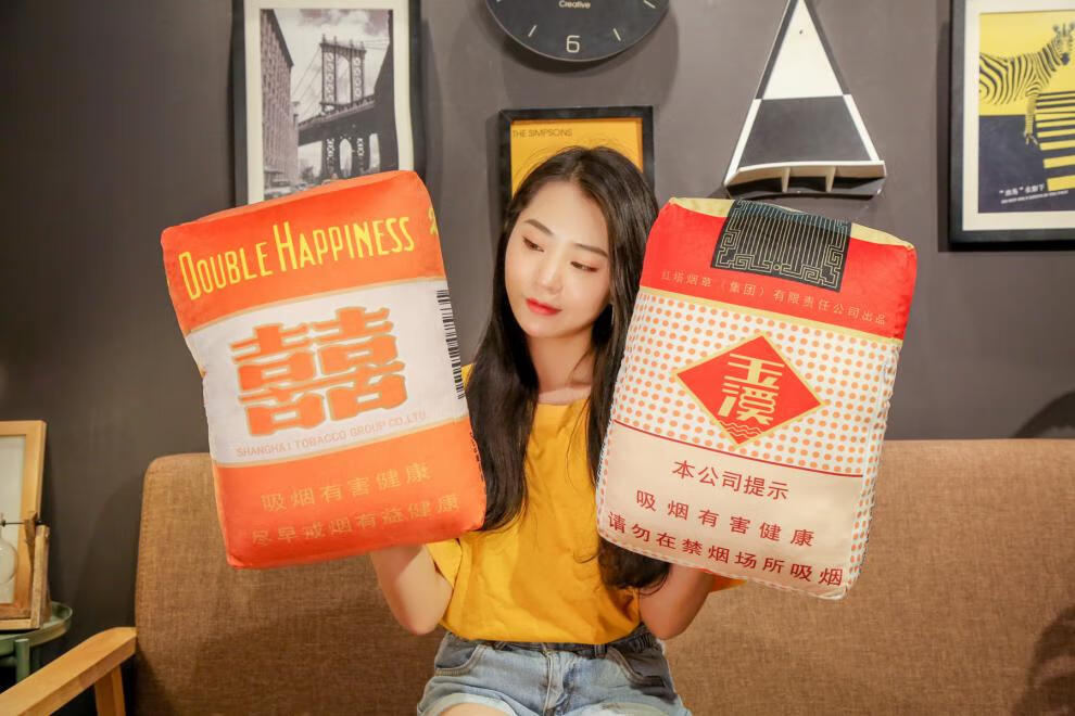 【新品好货】来根华子毛绒中华抱枕玩具靠垫床上睡觉超大男生搞怪抖音