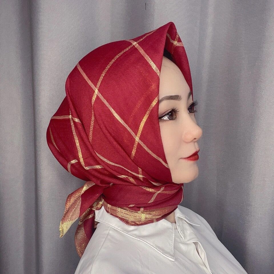 新品棉麻围巾夏款纱巾回族方巾棉麻90cm盖头格子烫金头巾夏季休闲围巾