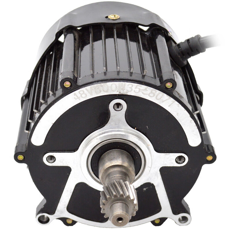 电机驱动马达48v60v650w800w4孔5孔通用型三轮车电机多孔48v650w带