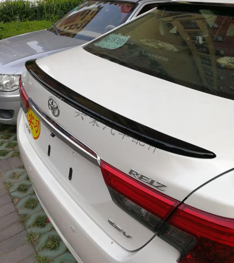 06-17款丰田新锐志尾翼 带烤漆abs压尾 老新锐志改装 免打孔 05-09款