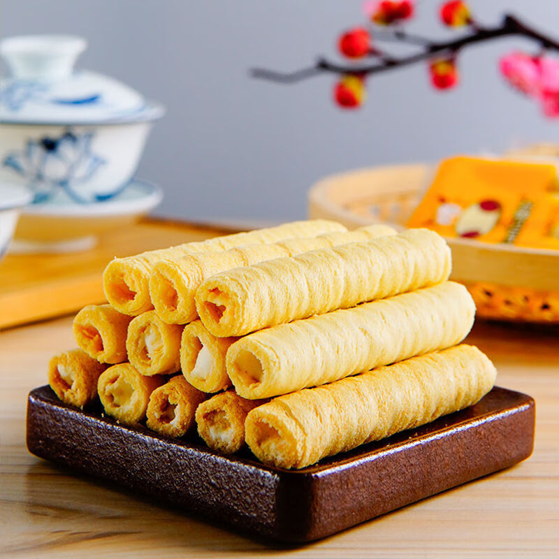 图牛咸蛋黄卷酥图牛卷心酥芝士咸蛋黄夹心蛋卷大草原豆乳桂圆红枣小