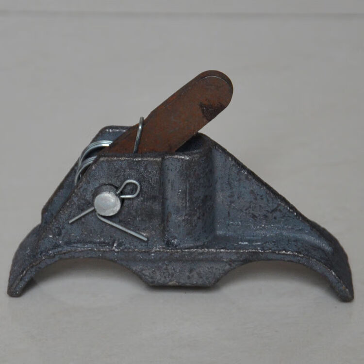 建筑新型蝴蝶扣配件钢筋拉紧器锁枪扳手模板卡平板扣穿墙螺丝卡扣