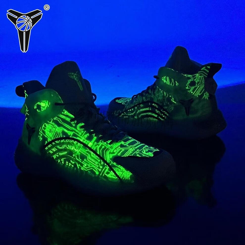 漫枫鞋服小店毒蛇曼巴[情侣鞋]82777毒蛇曼巴新款满天星情侣百搭鞋抖