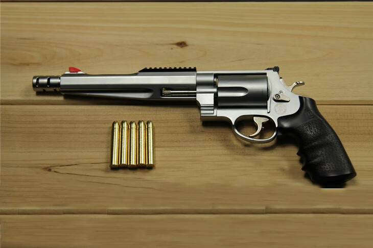 05史密斯m500合金左轮玩具可拆卸成人不可发射 合金箱 10 瞄准镜