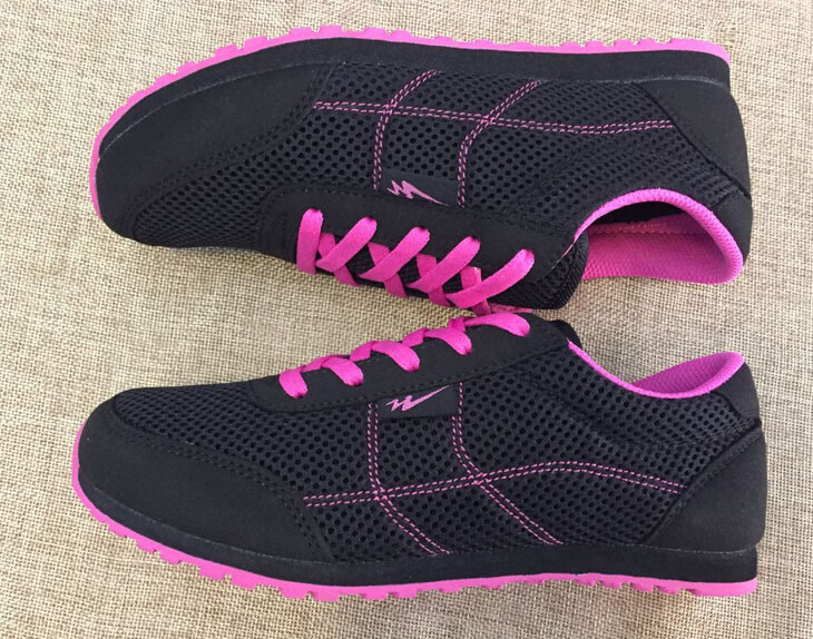 夏天穿的鞋子泡沫底男鞋鞋轻便透气男女风鞋跑步鞋52880e528女黑桃