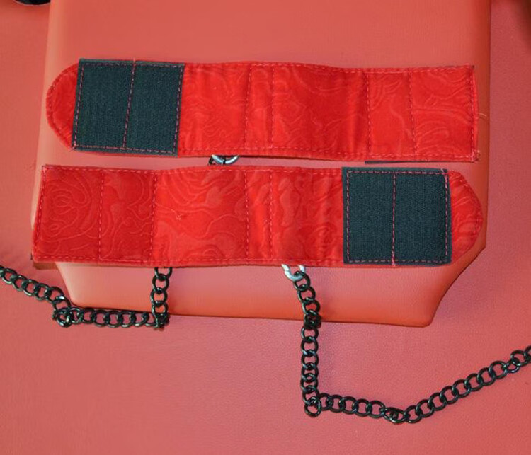 正品情趣椅牛魔王老虎凳木马洗浴椅桑拿足浴健身主题酒店宾馆家具成人