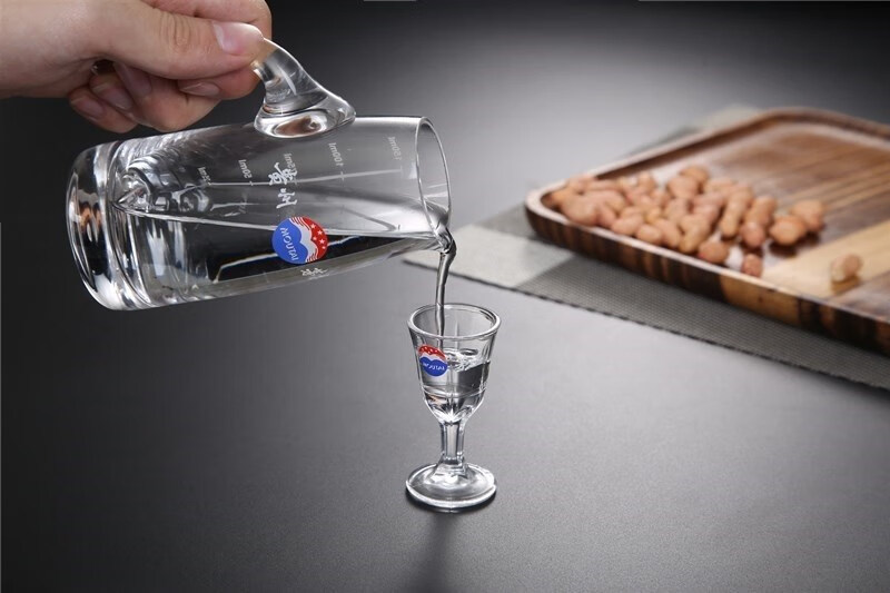 宅米兔酒具一口杯烈酒杯水晶玻璃分酒器10ml小酒杯套装酒盅茅台 酒