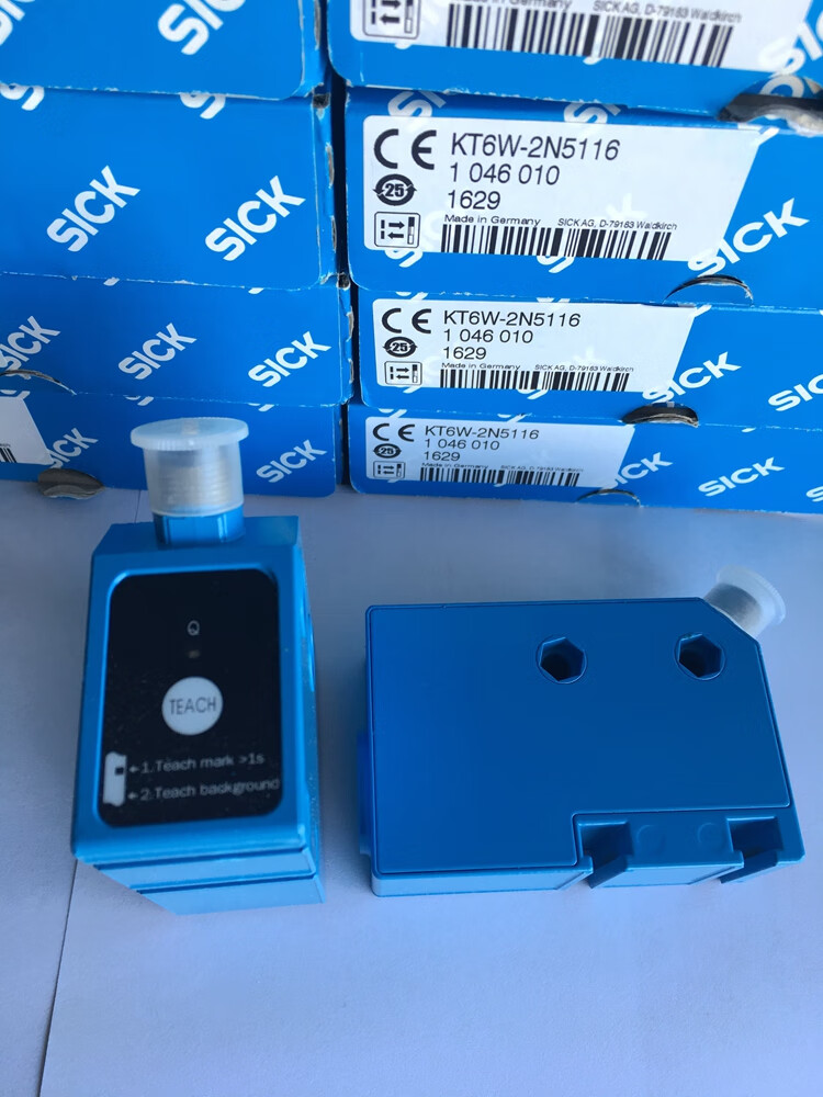 8c2777e82d682792.jpg
