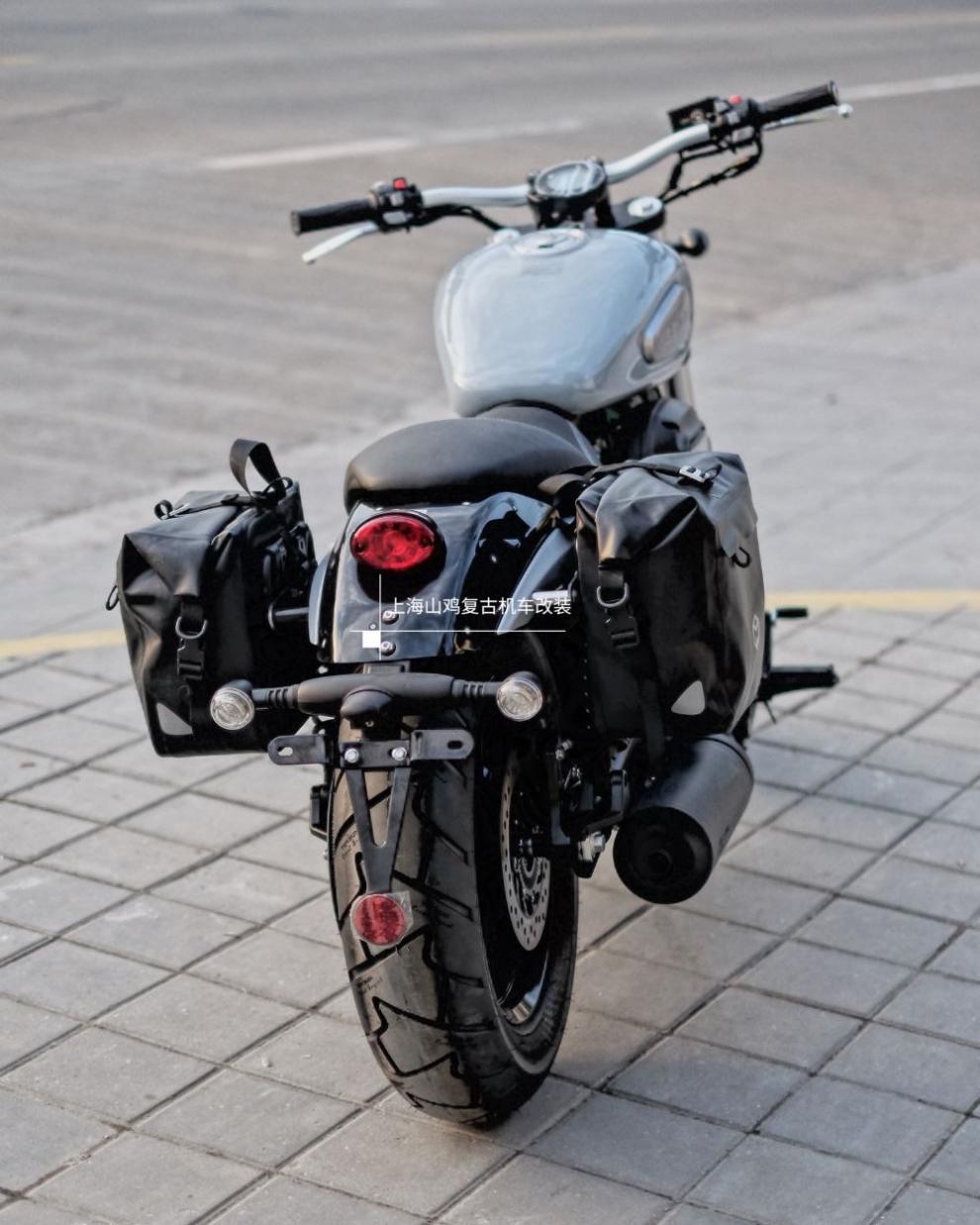 适用金吉拉300边包改装防水包侧挂包储物包大容量带专用快拆支架右边