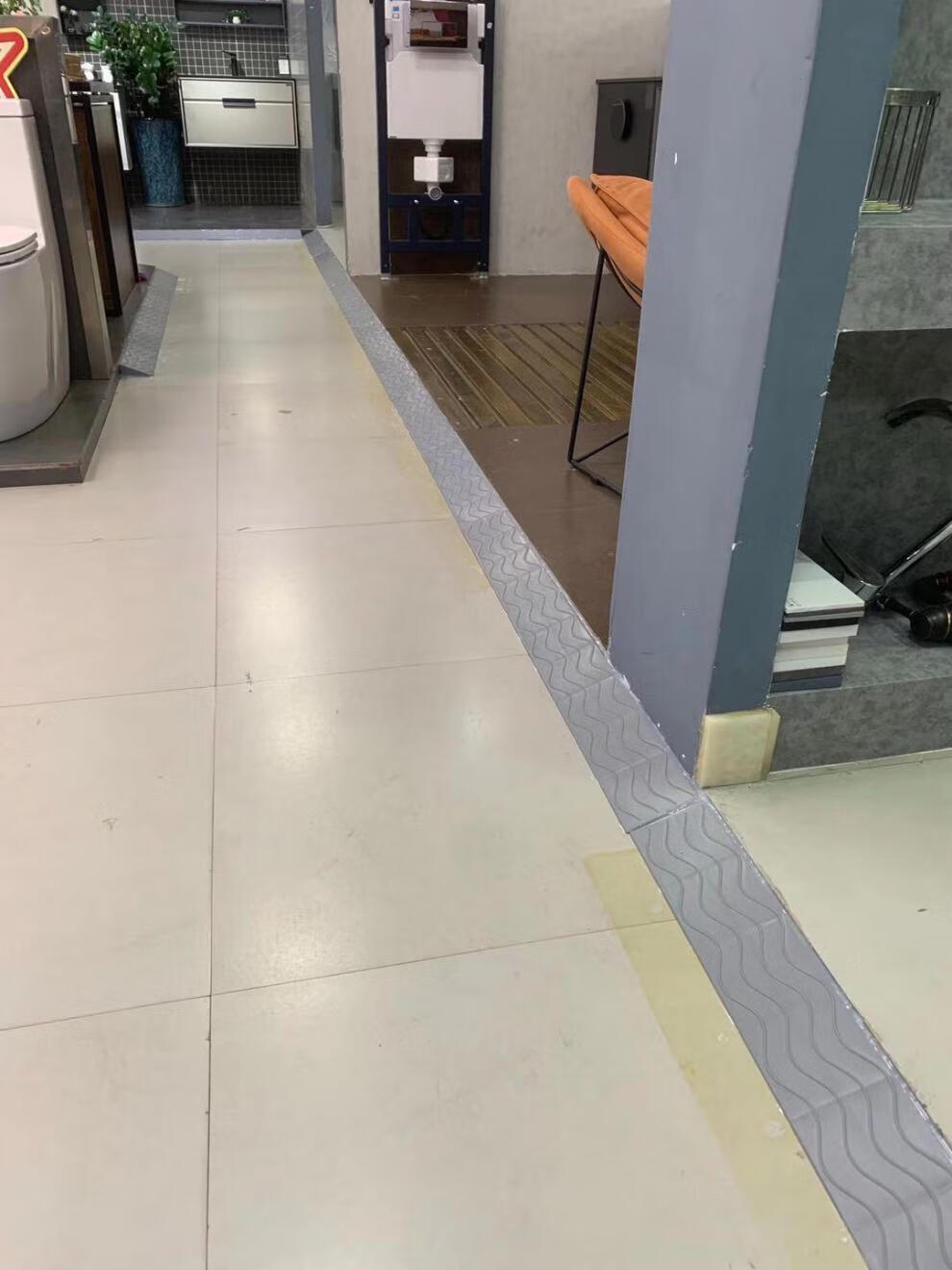 塑料门口门槛防滑台阶斜坡垫家用斜坡板扫地机器人爬坡垫室内门坎红高