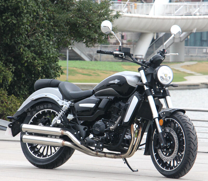 ur复古太子美式巡航摩托车400cc双缸水冷电喷嘉吉摩托车飞翎太子机车