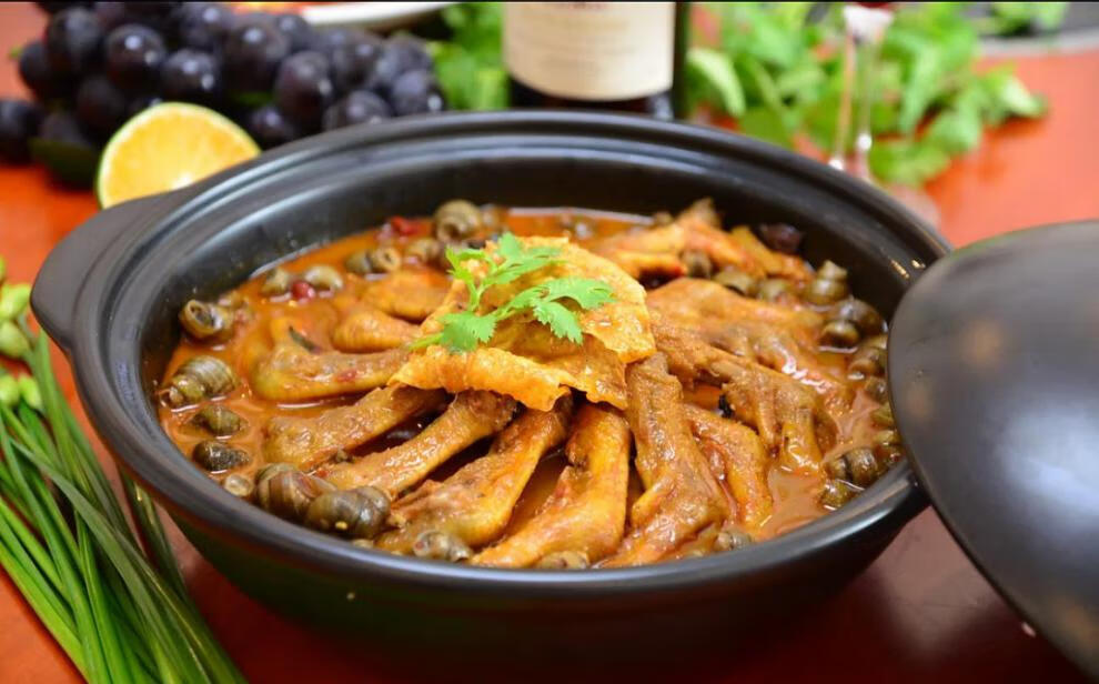 5折 螺蛳鸭脚煲 滋韵阁螺蛳鸭脚煲 950g*袋 多规格 广西特产田螺鸭爪