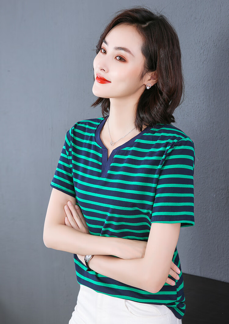 中老年女莫代尔短袖t恤妈妈女装半袖t恤装2022年夏季中年宽松v领条纹