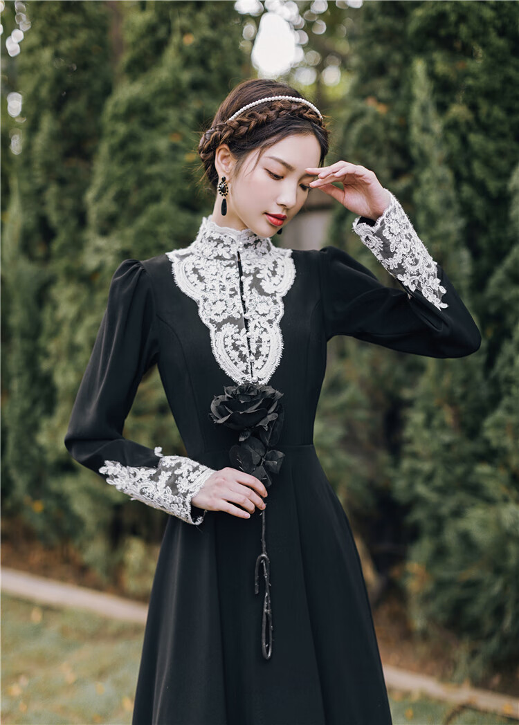 礼服女2020法式宫廷风复古黑色宴会年会晚心机小黑裙赫本长裙轻奢名媛