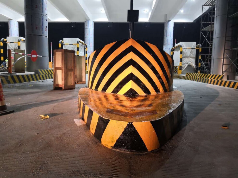 反光漆交通警示漆夜间防水喷漆发光安全岛夜光超亮反光油漆20公斤黄色