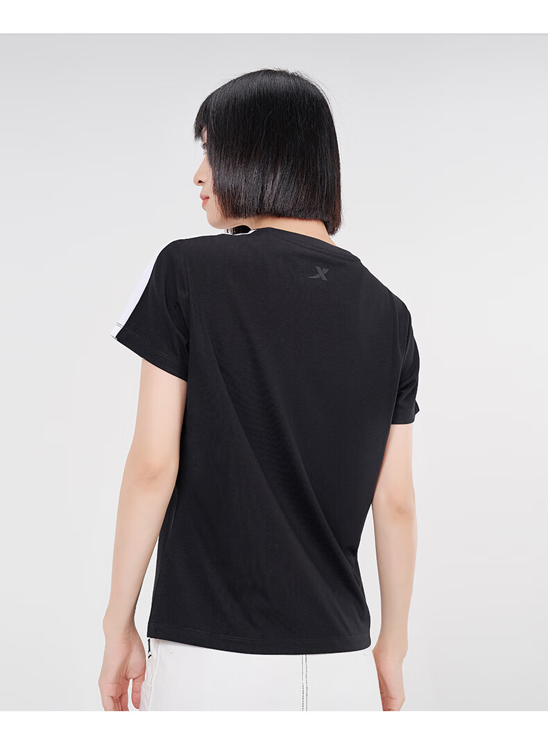 特步短袖女t恤2022夏季女装撞色透气圆领运动t恤女半袖上衣黑xl175