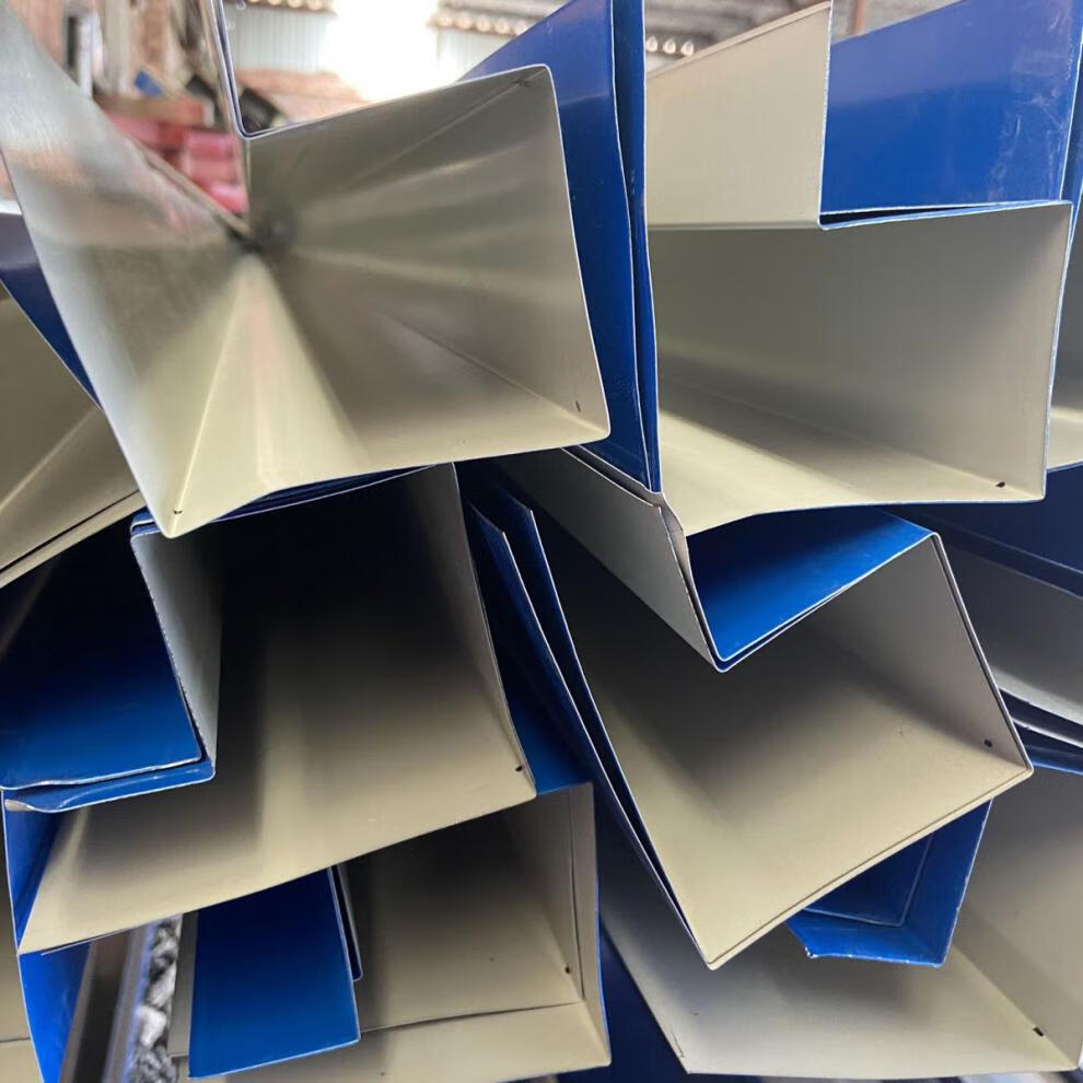 屋檐导水槽彩钢瓦水槽雨水槽流水槽屋顶流水槽屋顶雨水槽屋檐雨水槽