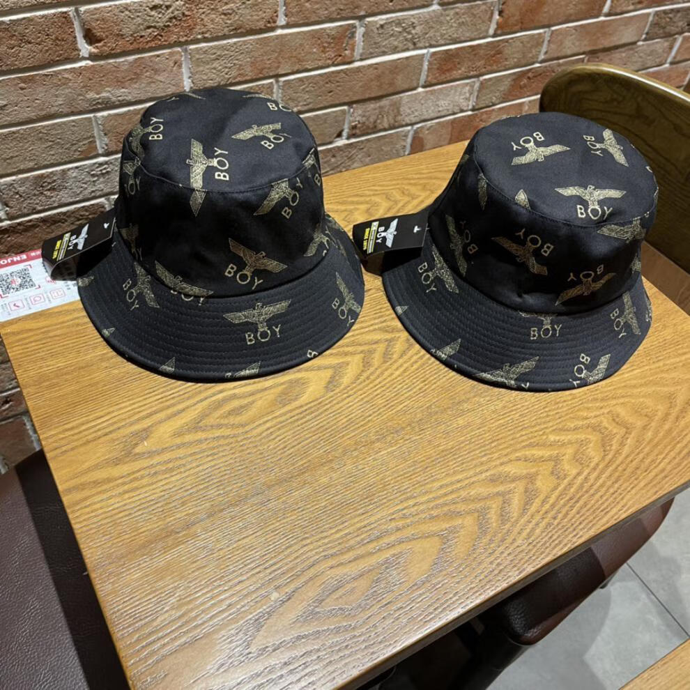 boy英版伦敦潮牌潮牌boy渔夫帽女春夏满印烫金老鹰遮阳帽子时尚潮盆帽