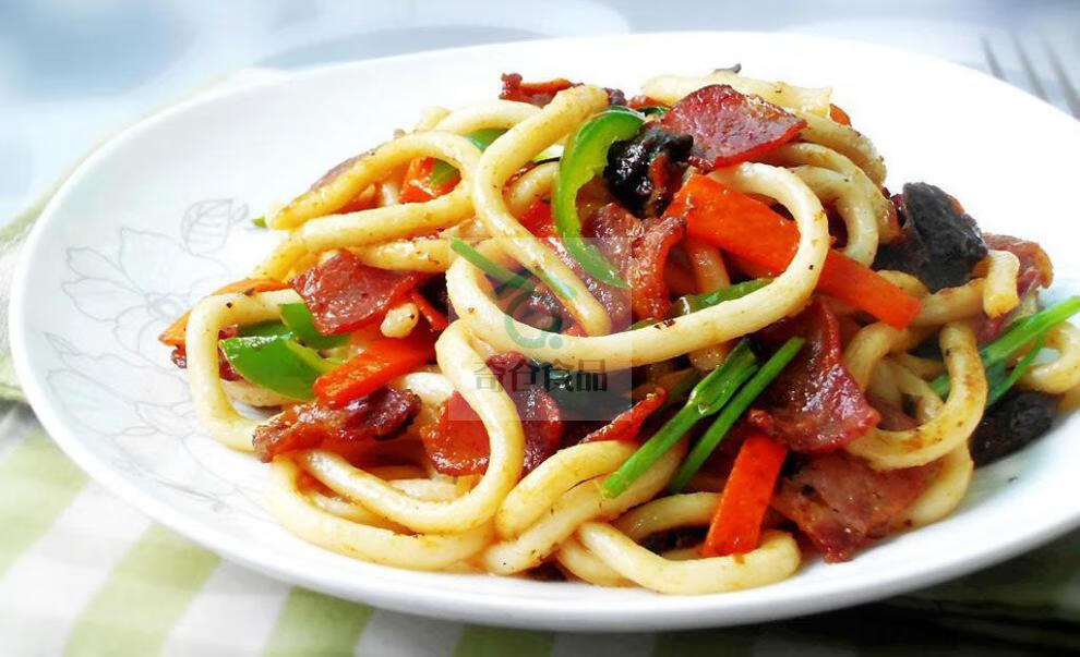 乌冬面车仔面速食面条xo酱香辣牛肉酱拌面火锅面水煮面200g 乌冬面200