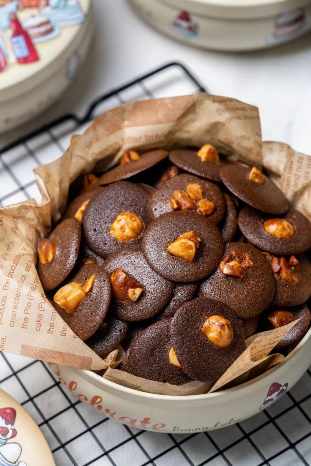 聪明小熊饼干夏威夷果仁坚果巧克力可可脆片200g 夏威夷可可脆一罐200