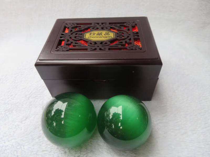 康乐球 天然玉石球健身球手球保健球康乐球中老年人按摩球铁球儿童手