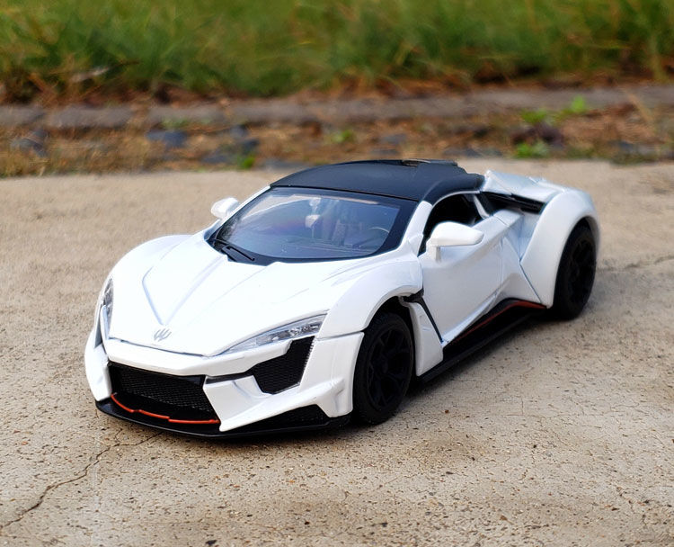 1:24大号莱肯 白色【图片 价格 品牌 报价】-京东