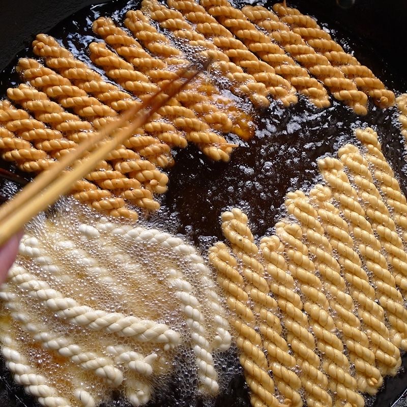 陕西特产纯手工老式麻花长麻花传统糕点户外休闲零食小吃全国咸香味