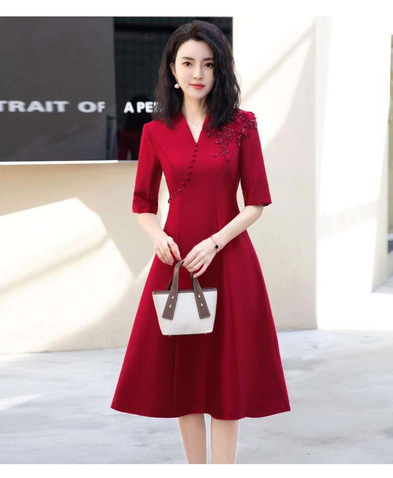 婚宴装晚礼服小个子新娘结婚妈妈参加婚礼高贵年轻夏季酒红色b1001l