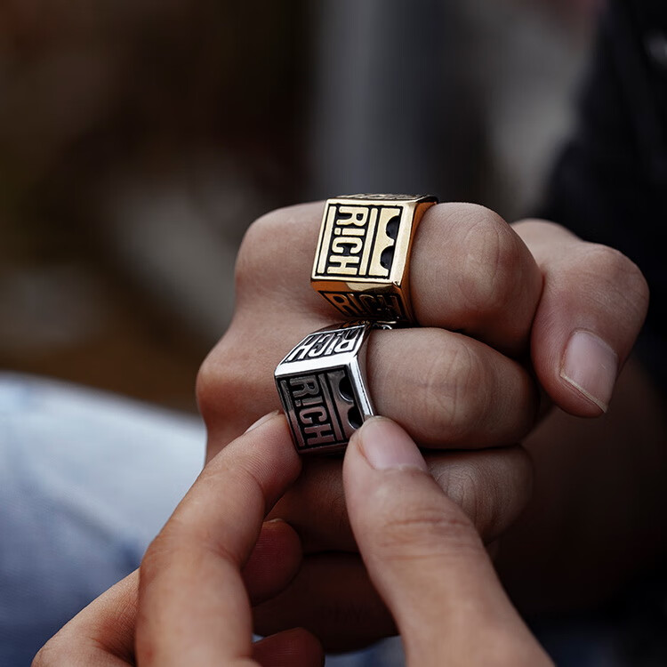 中国新说唱项链 2020中国新说唱有嘻哈同款rich晋级项链 大金链子hip