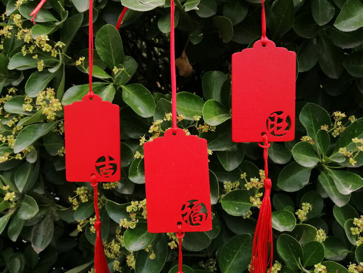 许愿挂牌新年木质风铃许愿牌红色祈福牌心愿签名木牌挂饰吊牌挂牌树牌