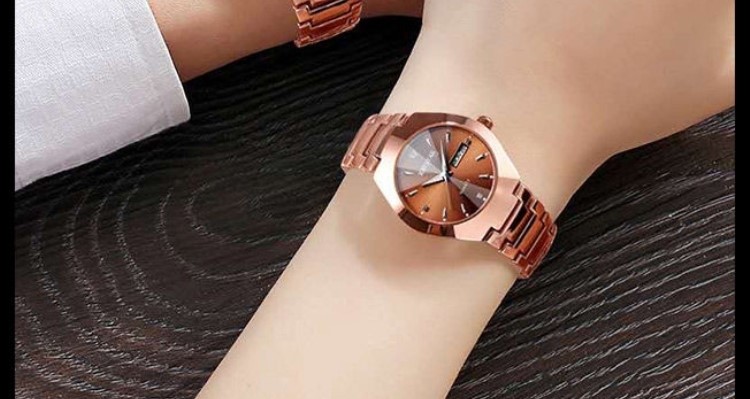 keystar手表女2022年新款腕表品牌小众韩版纪念轻奢防水时尚情侣银色