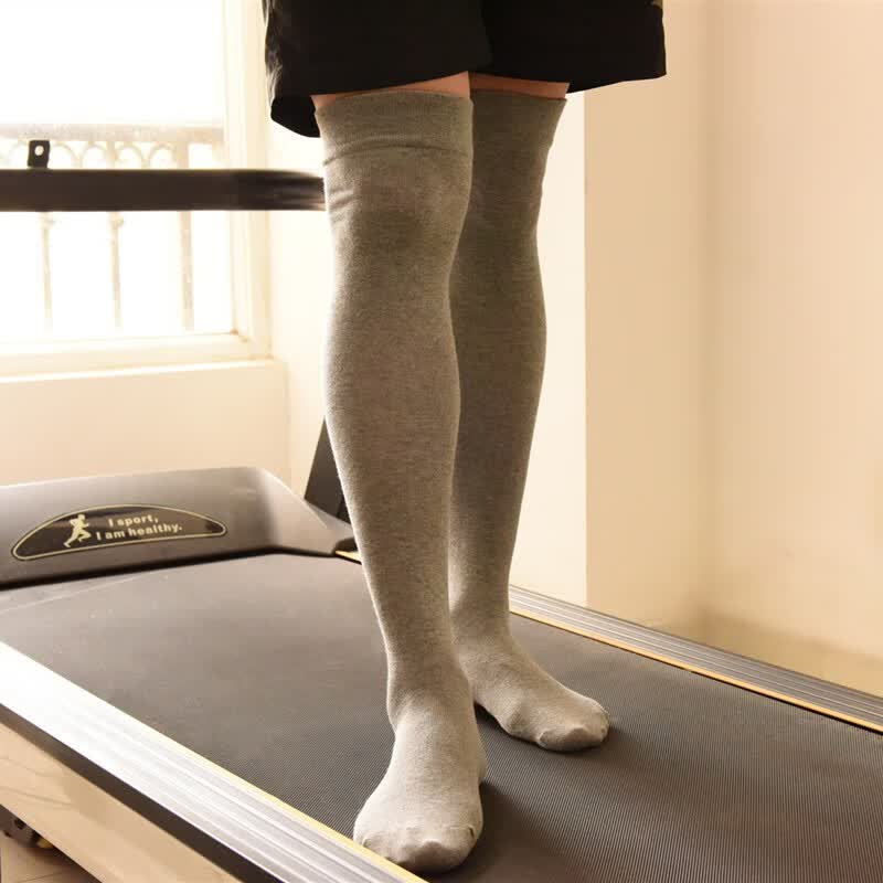 长筒袜男加厚袜子加长过膝大腿袜冬天纯棉高筒袜松口袜子 (黑色)