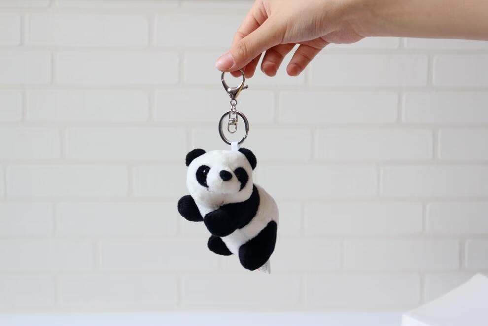 钥匙扣背包挂件小礼品小礼物熊猫挂件金色扣一对雪花袋装身长12厘米