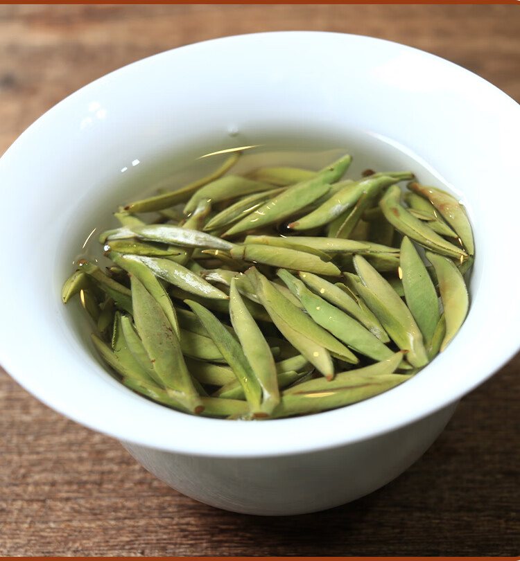 福鼎新白茶2021年白毫银针高山明前首采茶饼共10饼收藏装1000克