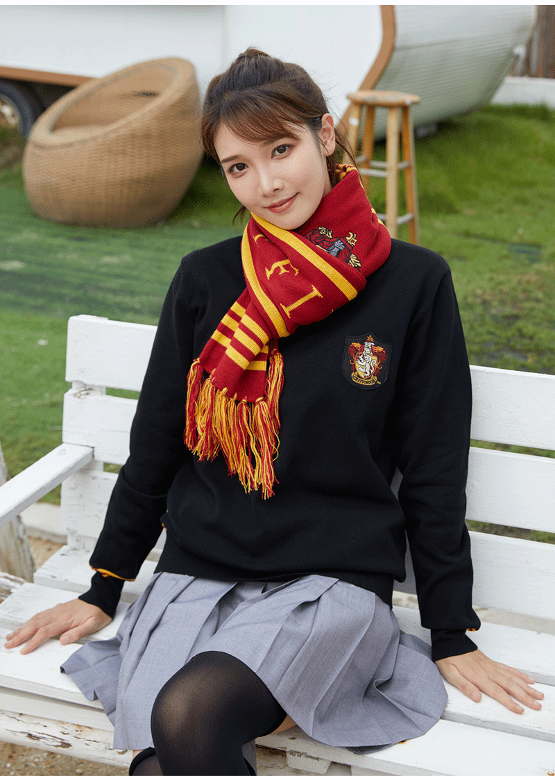 哈利波特围巾格兰芬多斯莱特林字母流苏周边联名围脖红色狮院格兰芬多