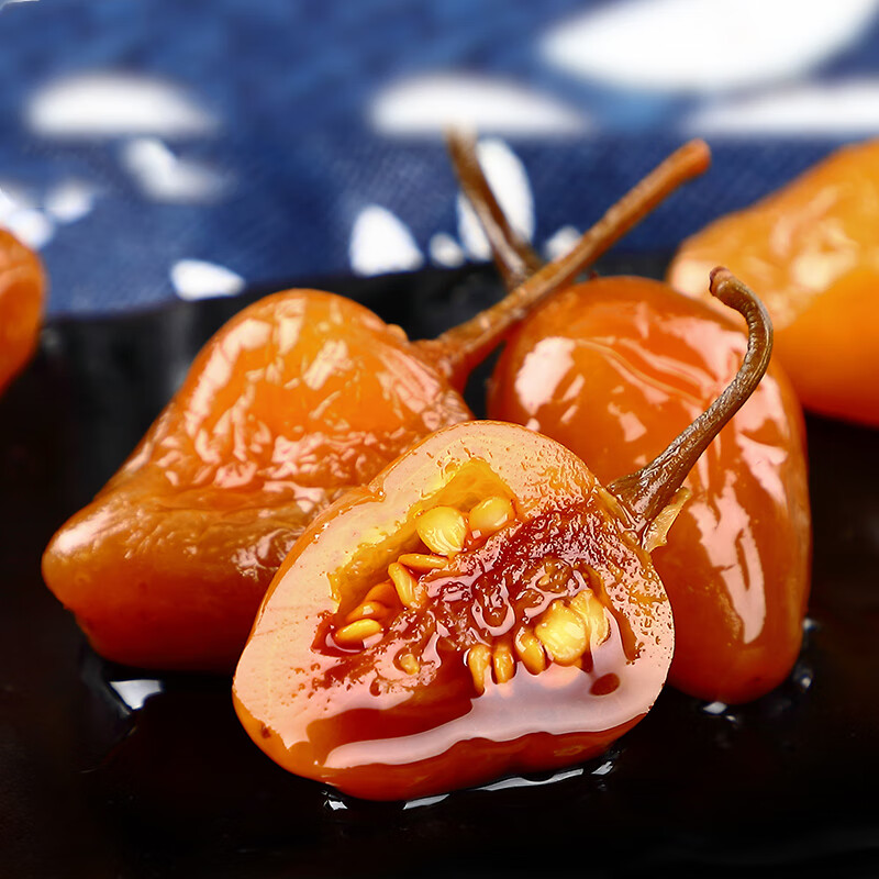 广西七彩泡椒灯笼椒瓶装酱香农家腌制五彩小米椒野山椒下饭菜酱油五彩