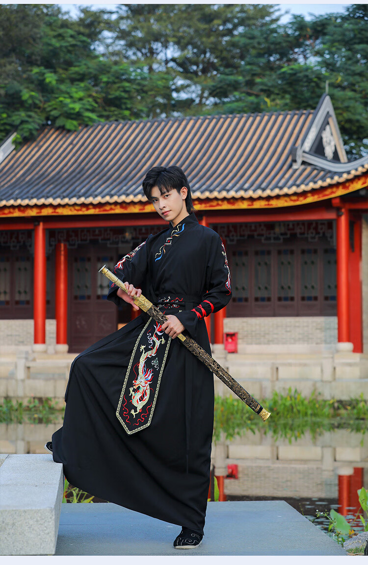 卡辑原创汉服男冬季古装全套中国风重工龙纹刺绣武侠风宫廷侍卫表演
