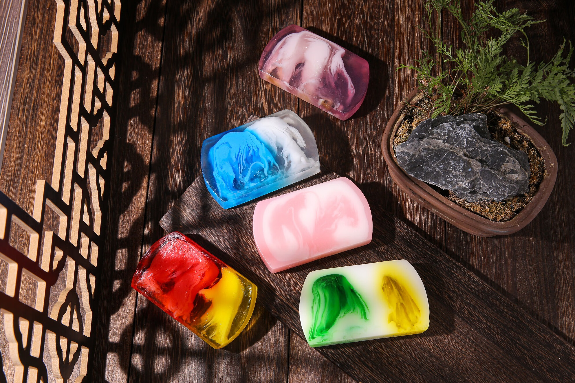 香皂香味精油皂香型沐浴男女士肥皂洗澡全身进口源料香水皂长久留香花