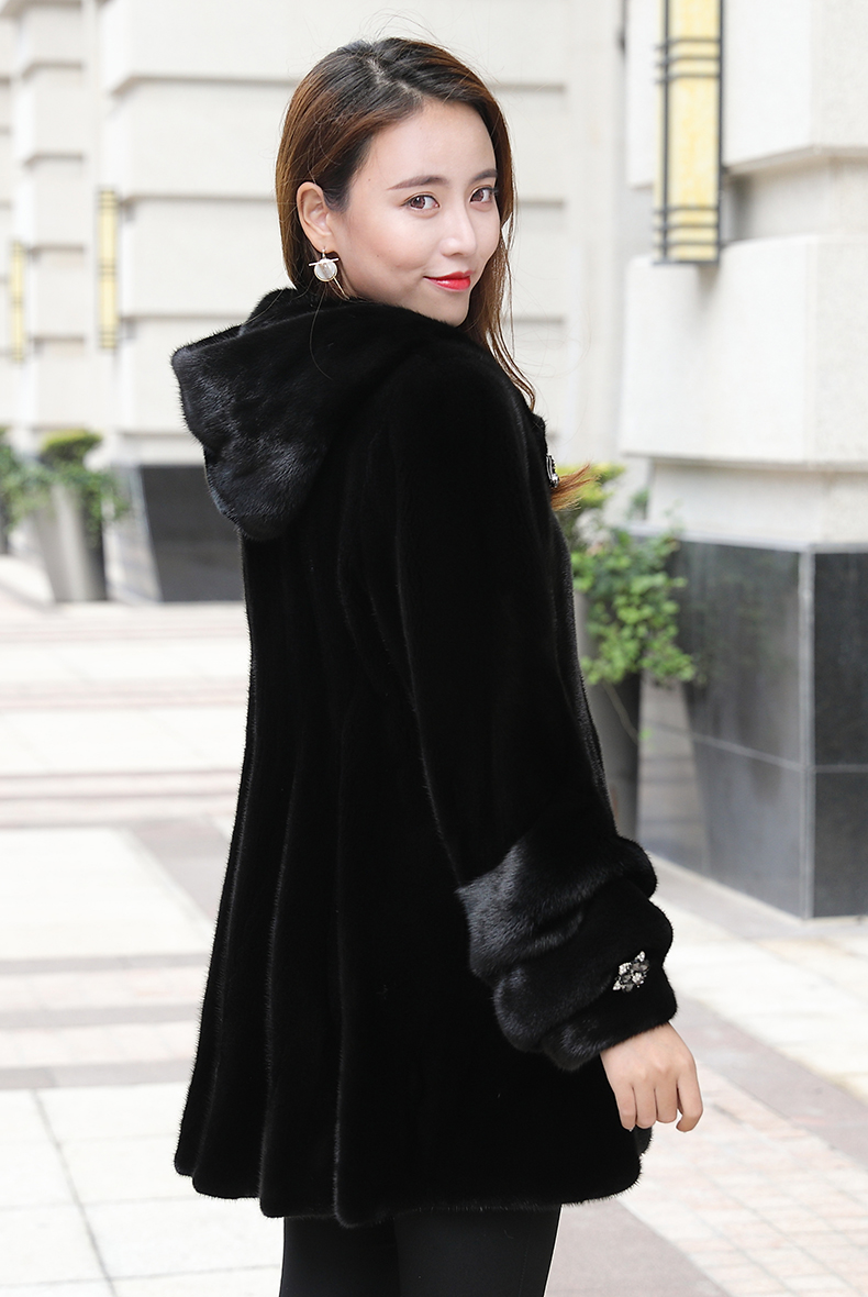 igh高定品牌女装海宁新款进口天鹅绒貂皮大衣女款整貂中长款皮草带帽