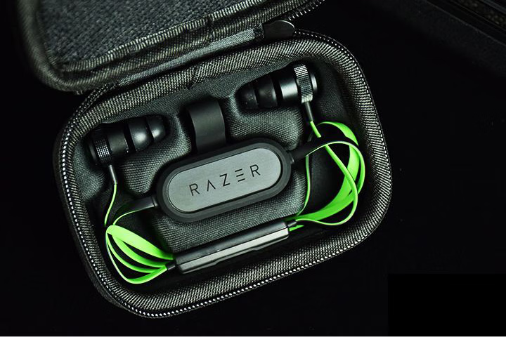 雷蛇(razer)razer/雷蛇战锤狂鲨版v2电竞线控吃鸡游戏耳机入耳式耳机