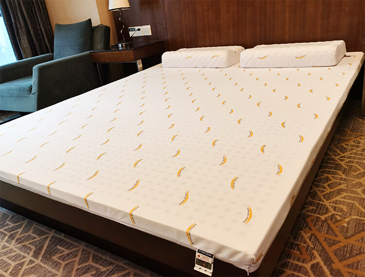 泰国皇家乳胶床垫泰国乳胶床垫天然橡胶纯软硬垫席梦思18m榻榻米垫子