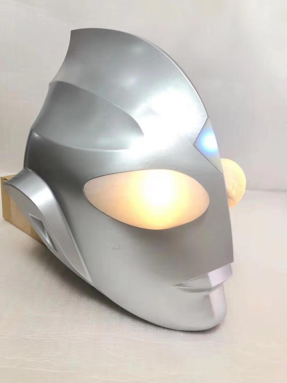 迪迦奥特曼头套发光头盔10d面具cosplay成人儿童可穿戴会发光玩具新款