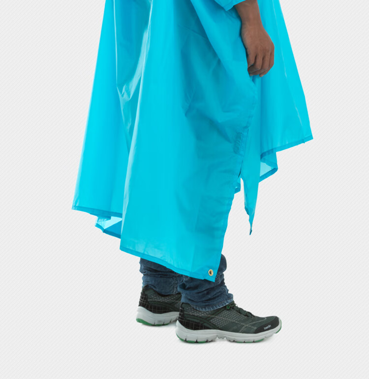 多功能户外雨衣户外登山雨衣徒步背包雨披户外三合一多功能超轻雨衣地