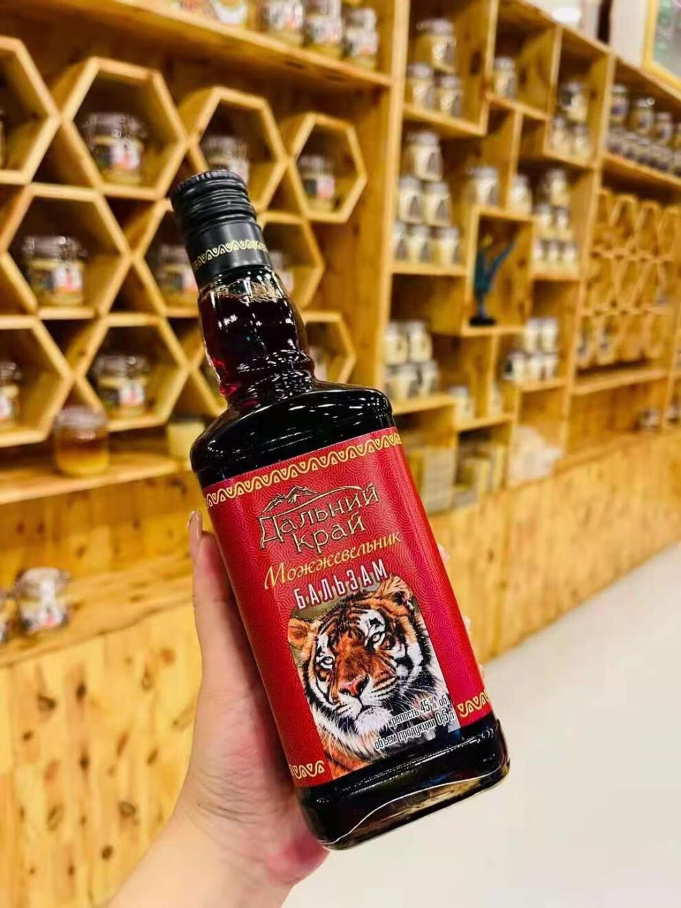 俄罗斯小虎酒 虎头虎酒俄罗斯原装 杜松蜂蜜配制酒 500毫升 500ml*1瓶