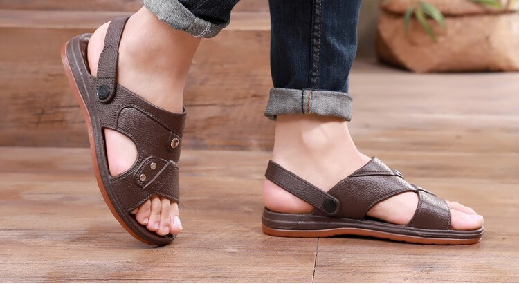 老式凉鞋怀旧经典男士夏季平底防滑复古时尚休闲塑料胶鞋平跟凉鞋