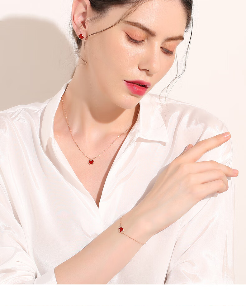 艾素(ansn)小红心18k彩金手链女士玫瑰金心形情侣手饰本命年牛年礼物