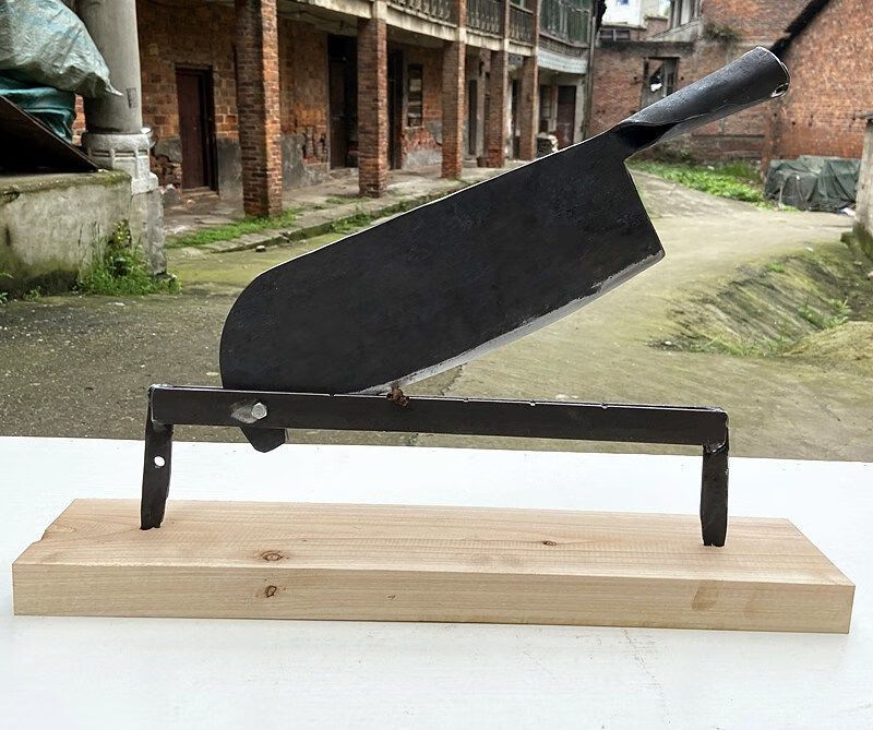 铡刀铡草铡刀家用切草刀侧刀小型手动扎刀玉米桔秆闸刀老式锻打锰钢铡