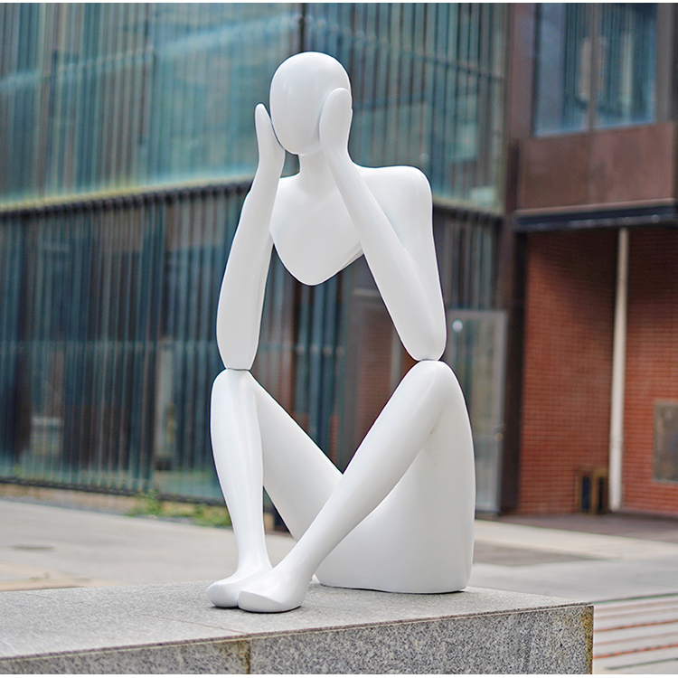 现代简约抽象镂空人物雕塑摆件样板房售楼部处园林景观禅意模型 c款