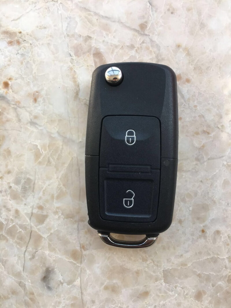 豪沃a7t7重汽豪沃统帅轻卡悍将汽车配件遥控717微卡757钥匙豪沃tx钥匙