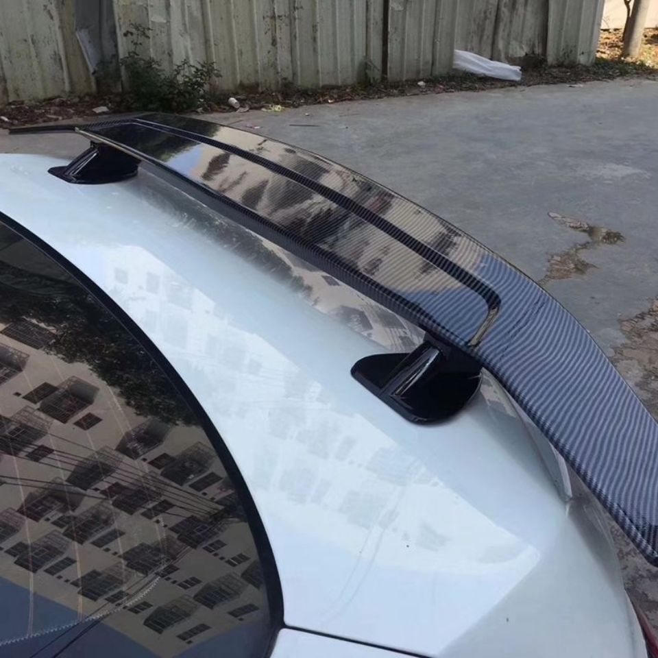 轶然欧皇旗舰店商品编号:10052542037499商品名称:适用于汽车通用尾翼